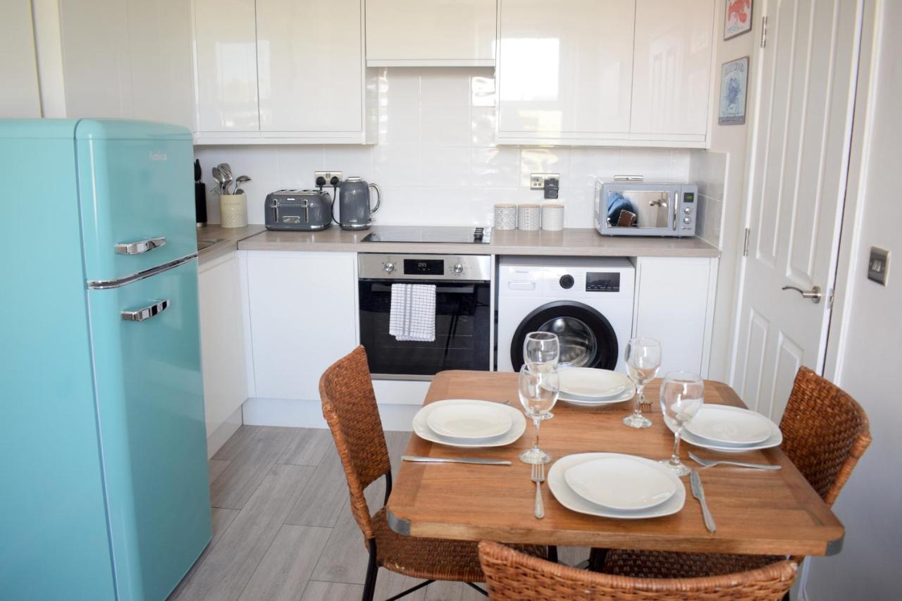 The Bay Beach Apartments Bournemouth Dış mekan fotoğraf